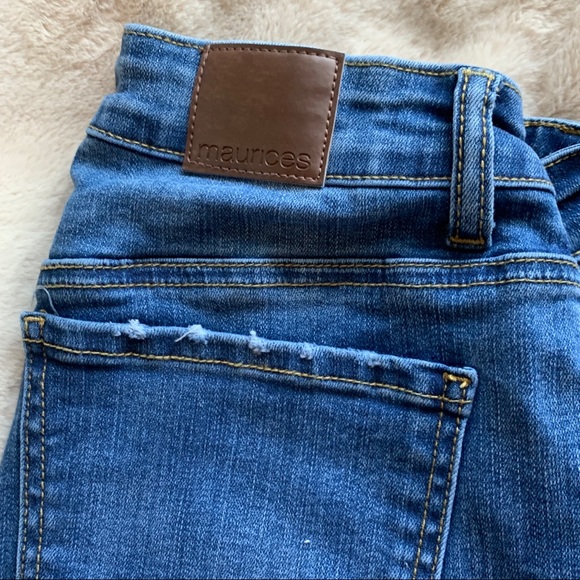 ❌SOLD Mom Jeans Maurices - Picture 2 of 7